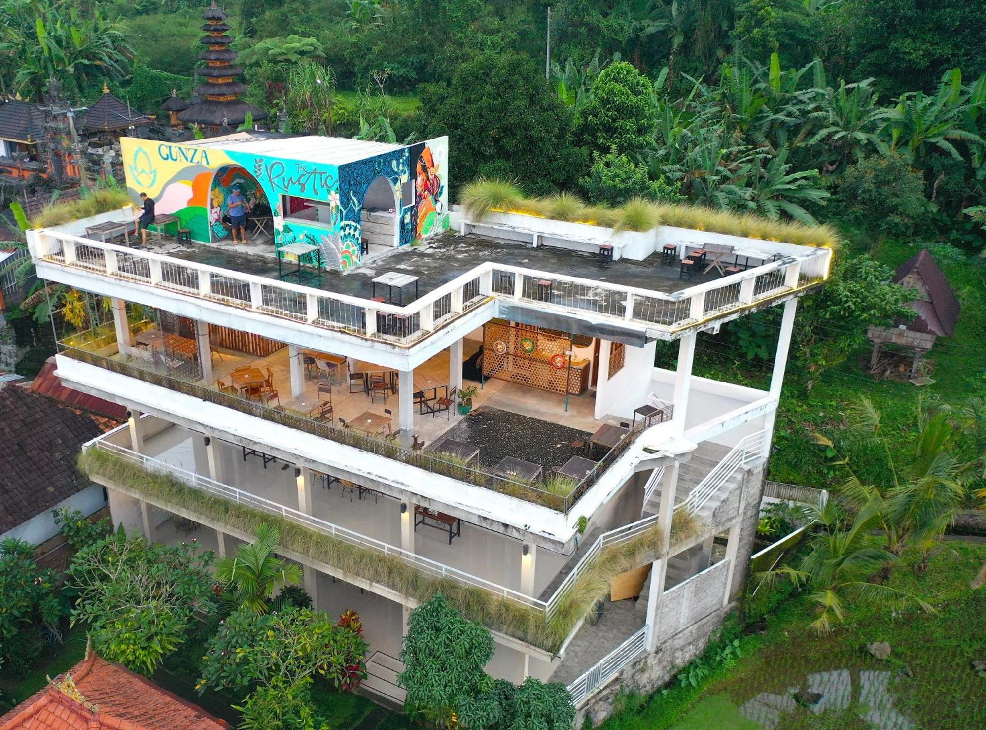 Gunza Bed And Breakfast Jatiluwih Esterno foto