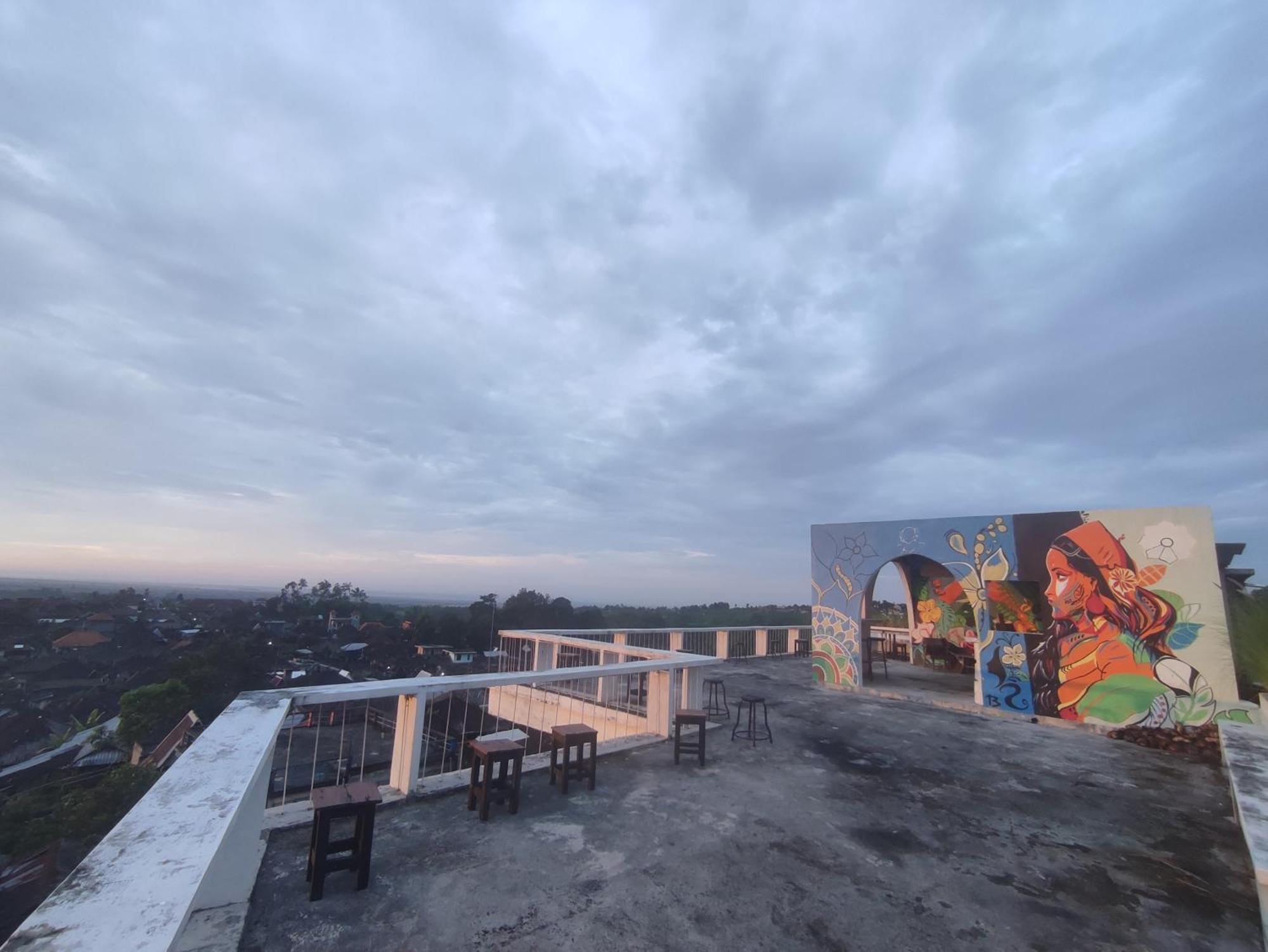 Gunza Bed And Breakfast Jatiluwih Esterno foto